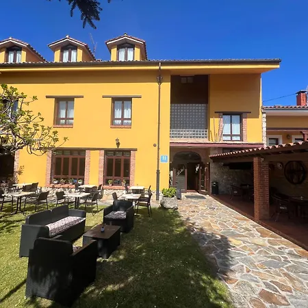 Hotel Gavitu Celorio (Llanes)
