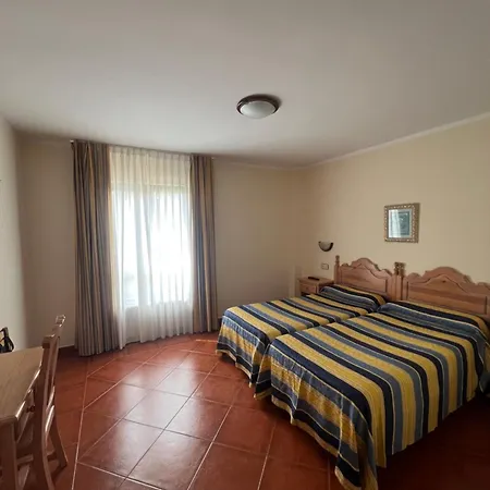 Hotel Gavitu 3*